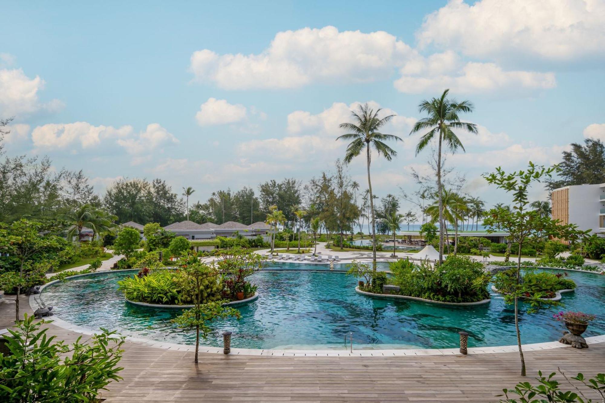 Four Points By Sheraton Bintan, Lagoi Bay Exteriör bild
