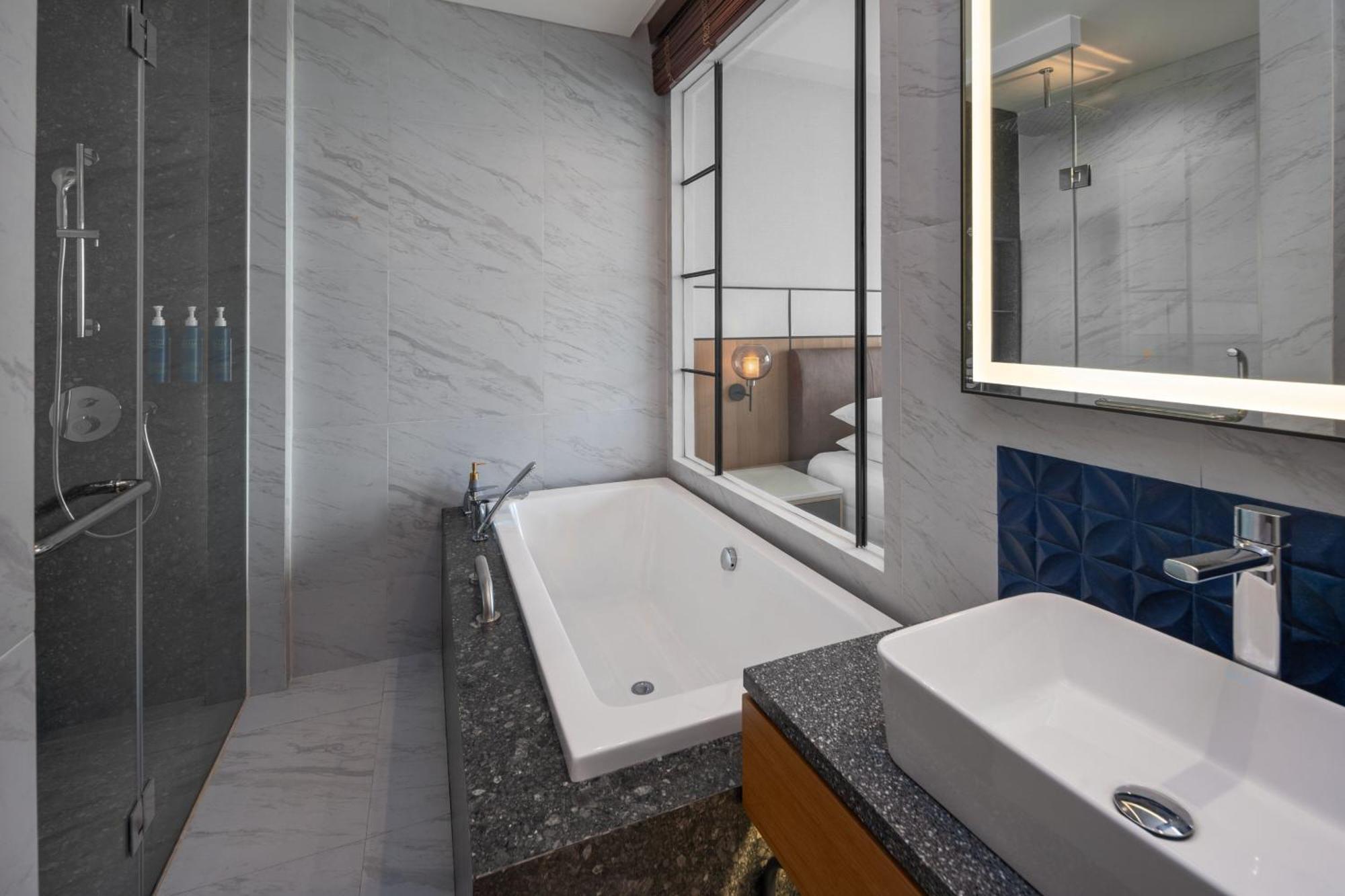 Four Points By Sheraton Bintan, Lagoi Bay Exteriör bild