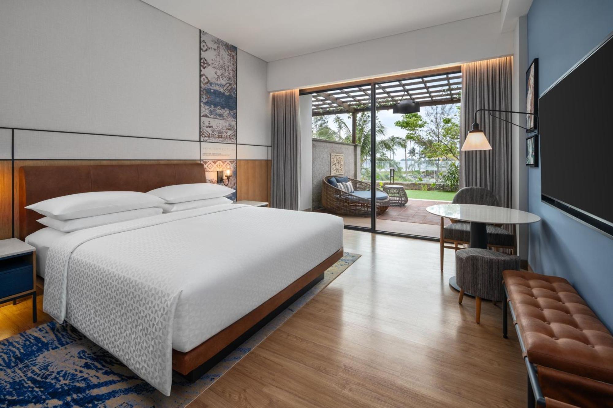 Four Points By Sheraton Bintan, Lagoi Bay Exteriör bild